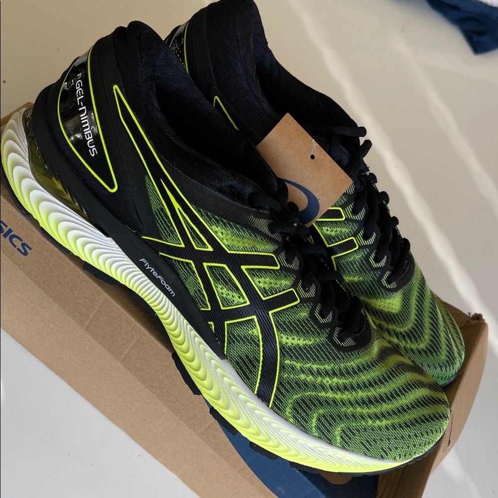 ASICS Gel Nimbus 22